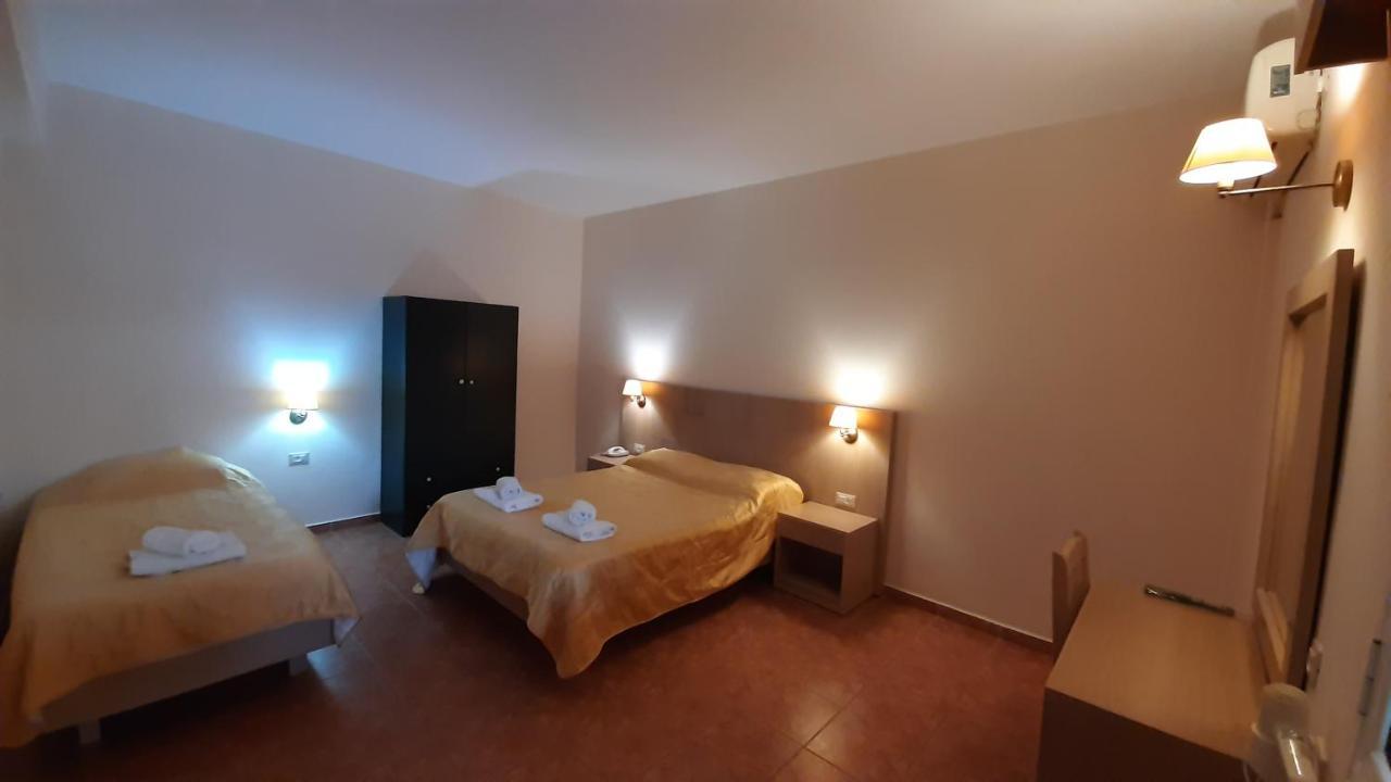 Lassi Hotel Esterno foto