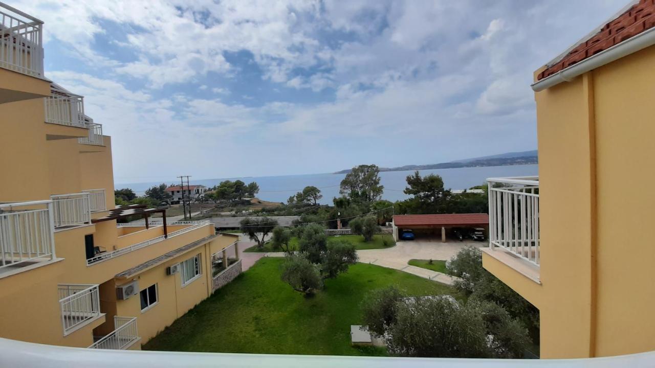 Lassi Hotel Esterno foto